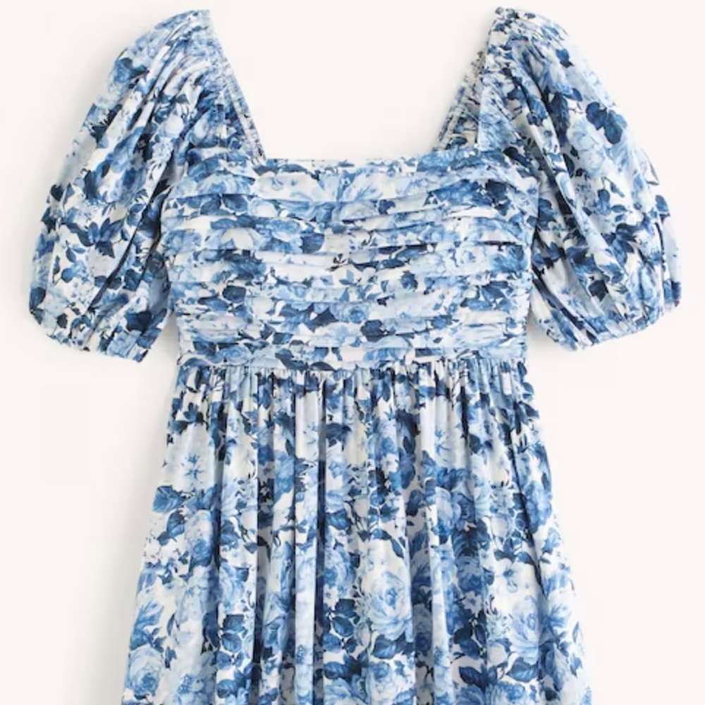 Abercrombie & Fitch Dress